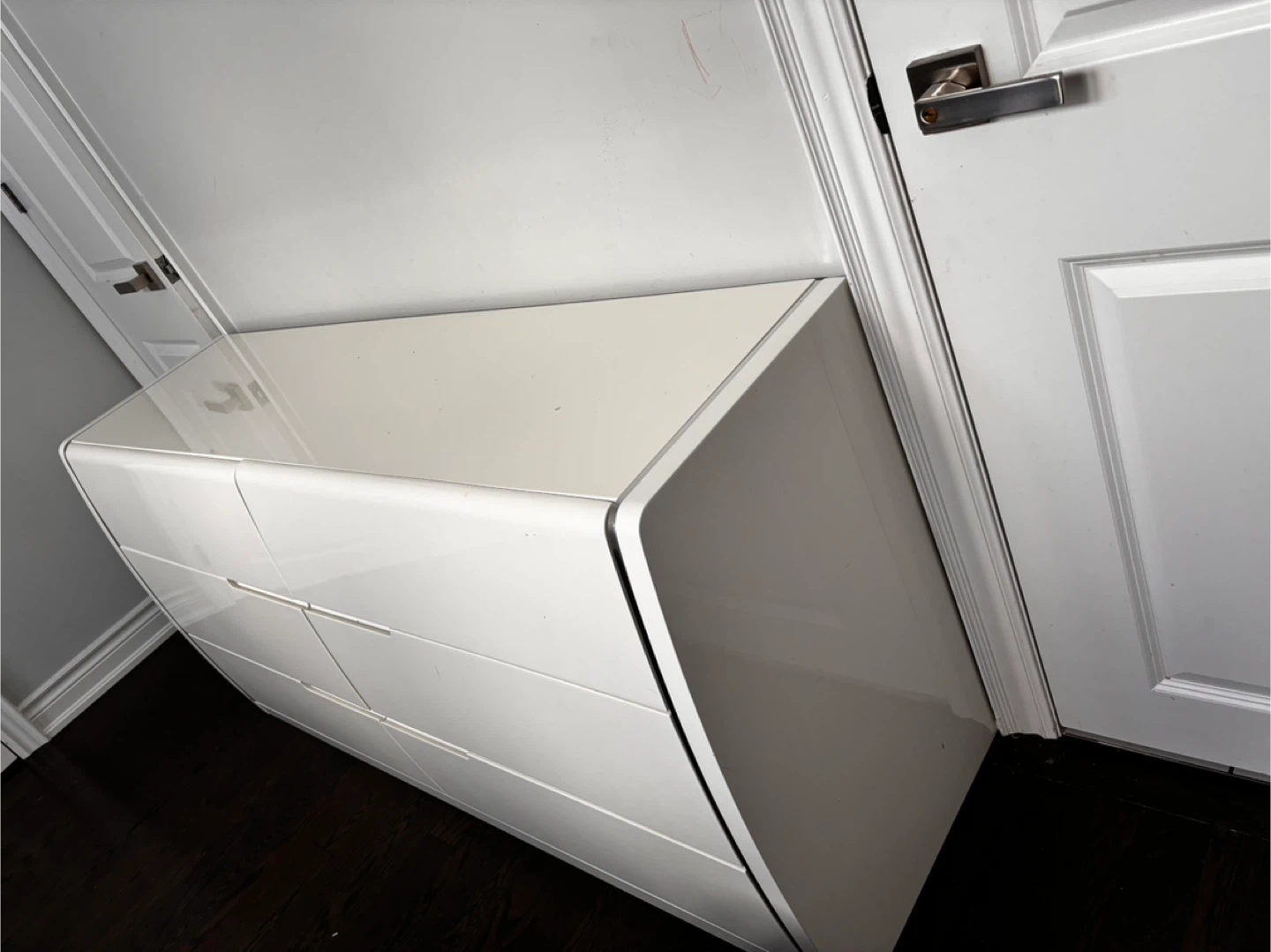 White 6-Drawer Dresser - photo 4