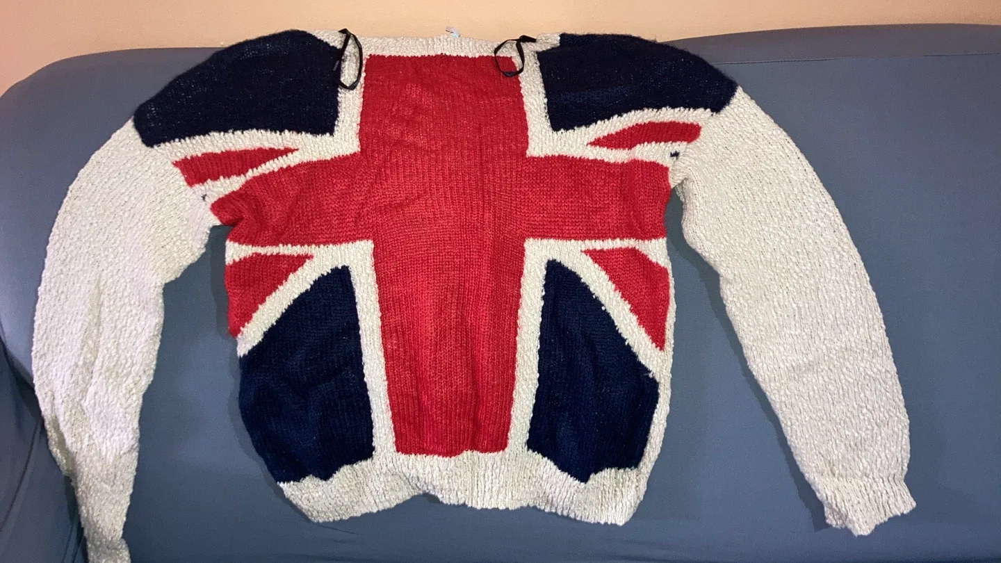 Forever 21 Union Jack Sweater - Size M thumbnail