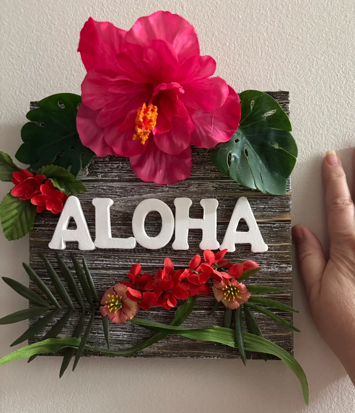 Aloha Floral Wood Signs image indicator(2)