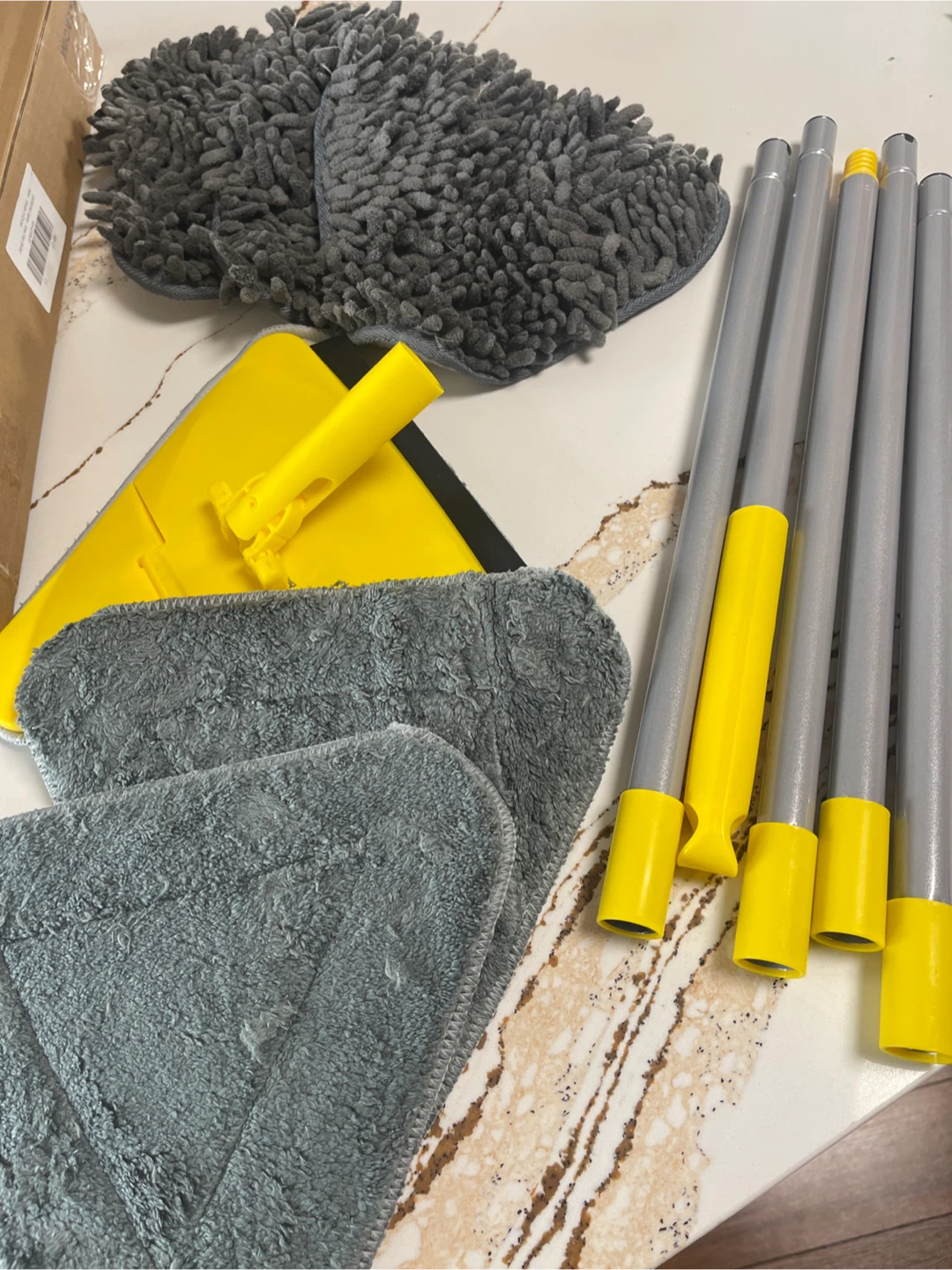 Jehonn Wall Cleaning Mop - Like New!