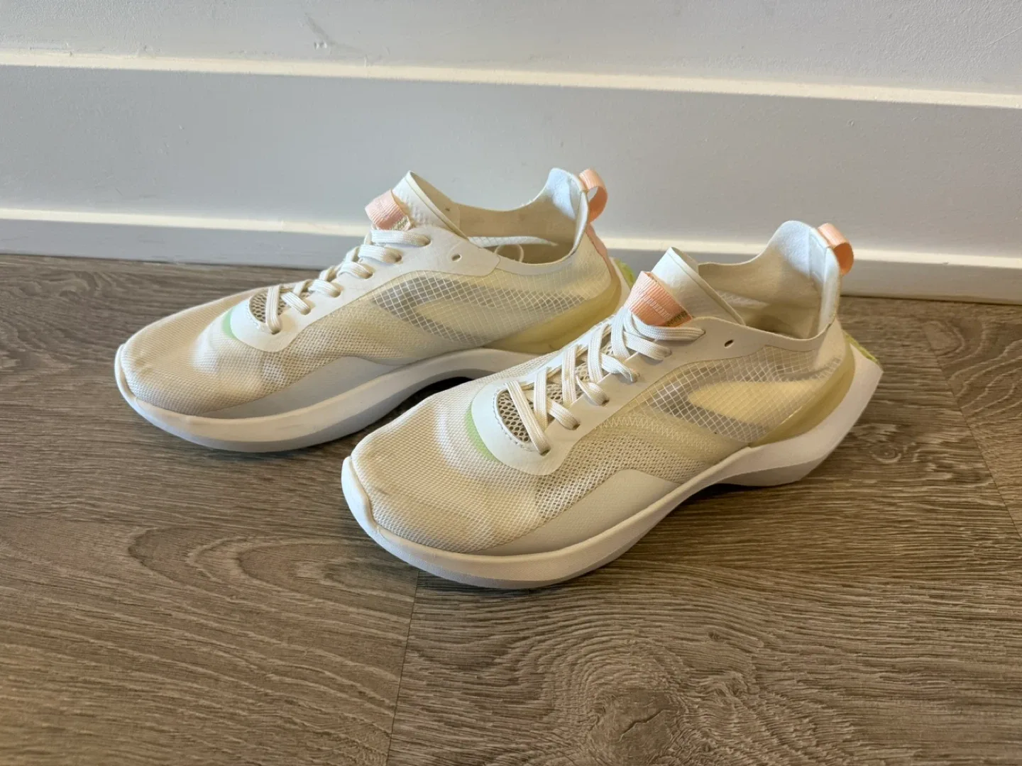 Mango shoes sneakers size 8 thumbnail