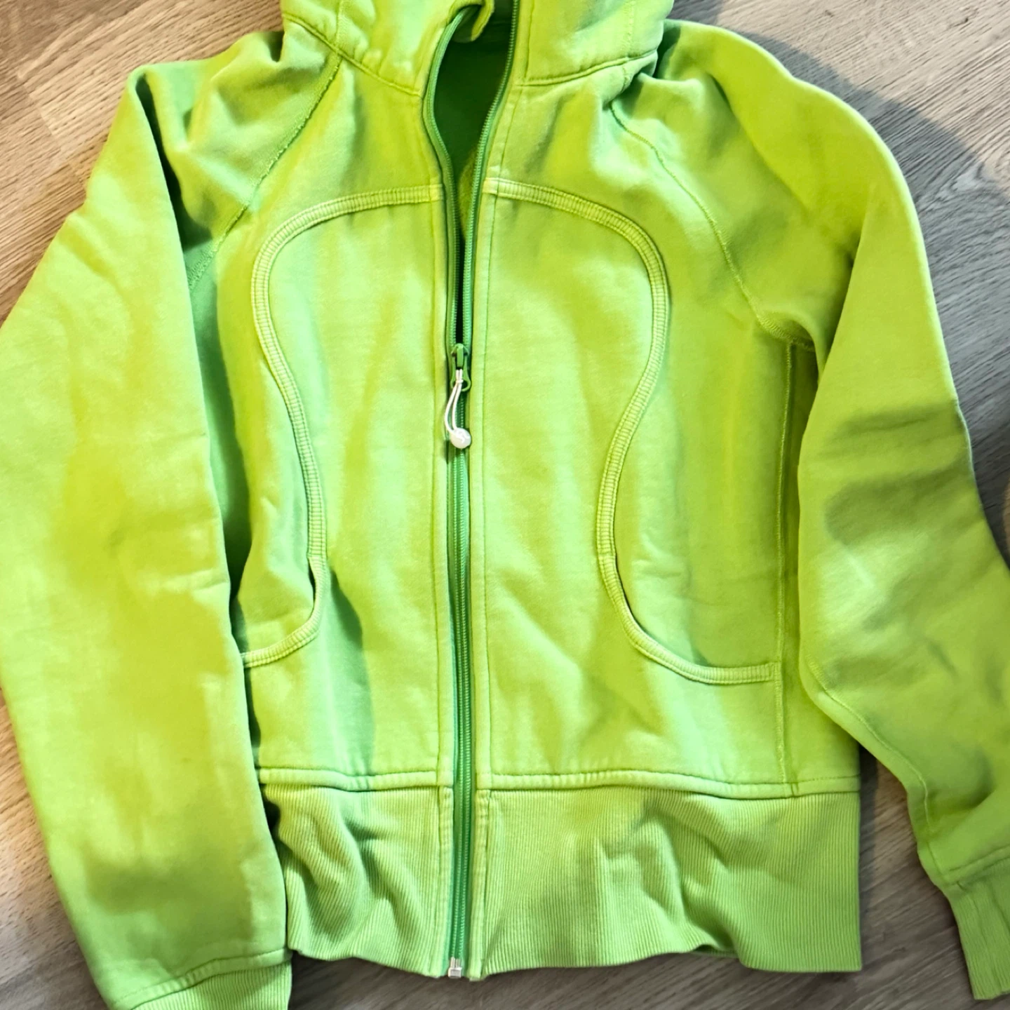 Lululemon Scuba Hoodie - Green