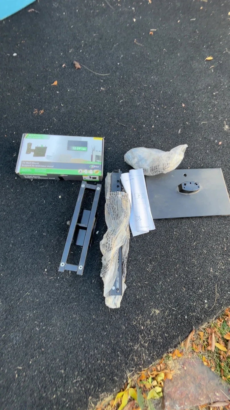 Orbital TV Wall Mount 12-39" image indicator(2)