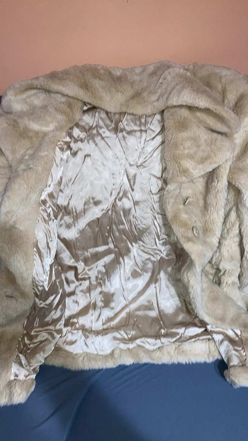 Faux Fur Coat - Beige image indicator(3)