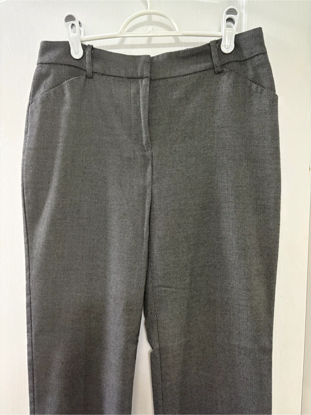 Reitmans Grey Dress Pants - Size 6 image indicator(2)
