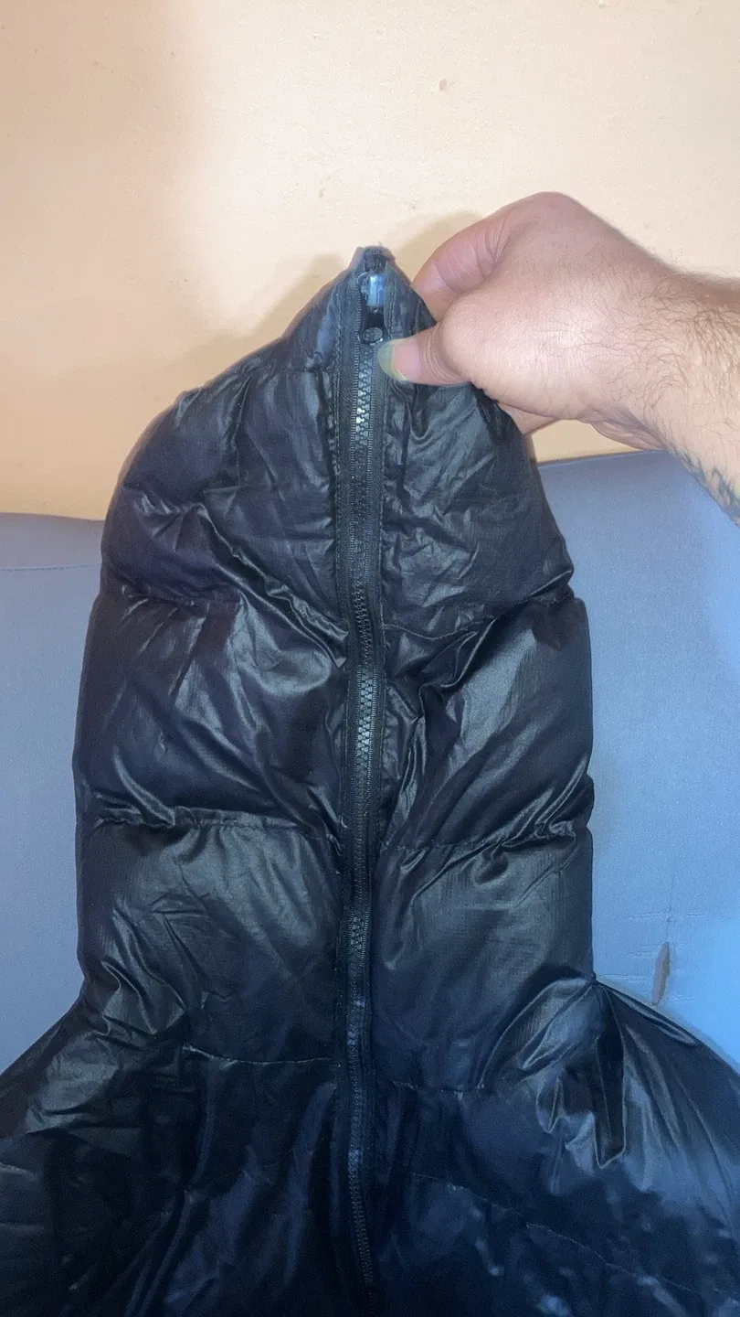 Pusite Black Puffer Jacket - Size L image indicator(3)