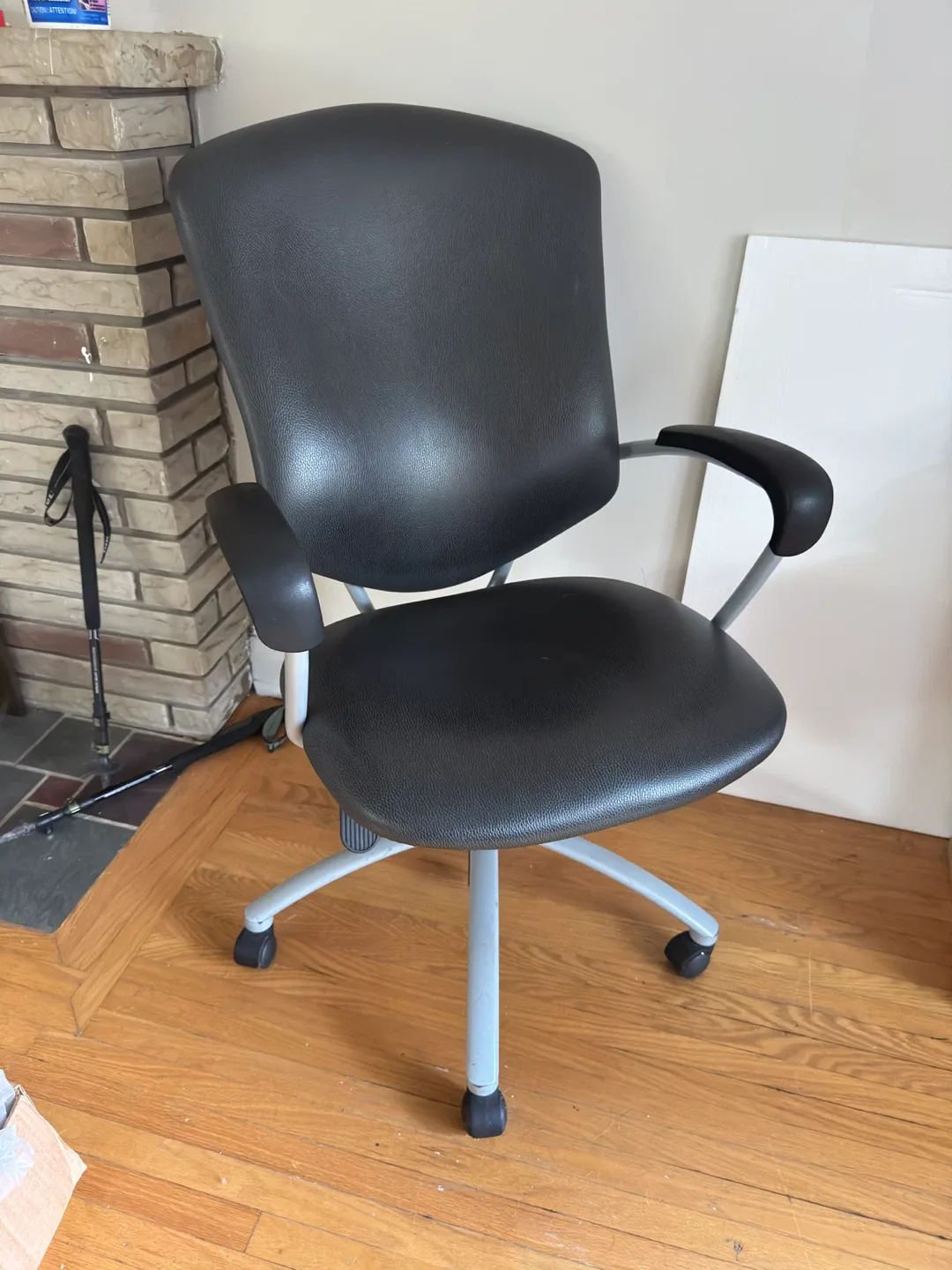 Black Office Chair thumbnail