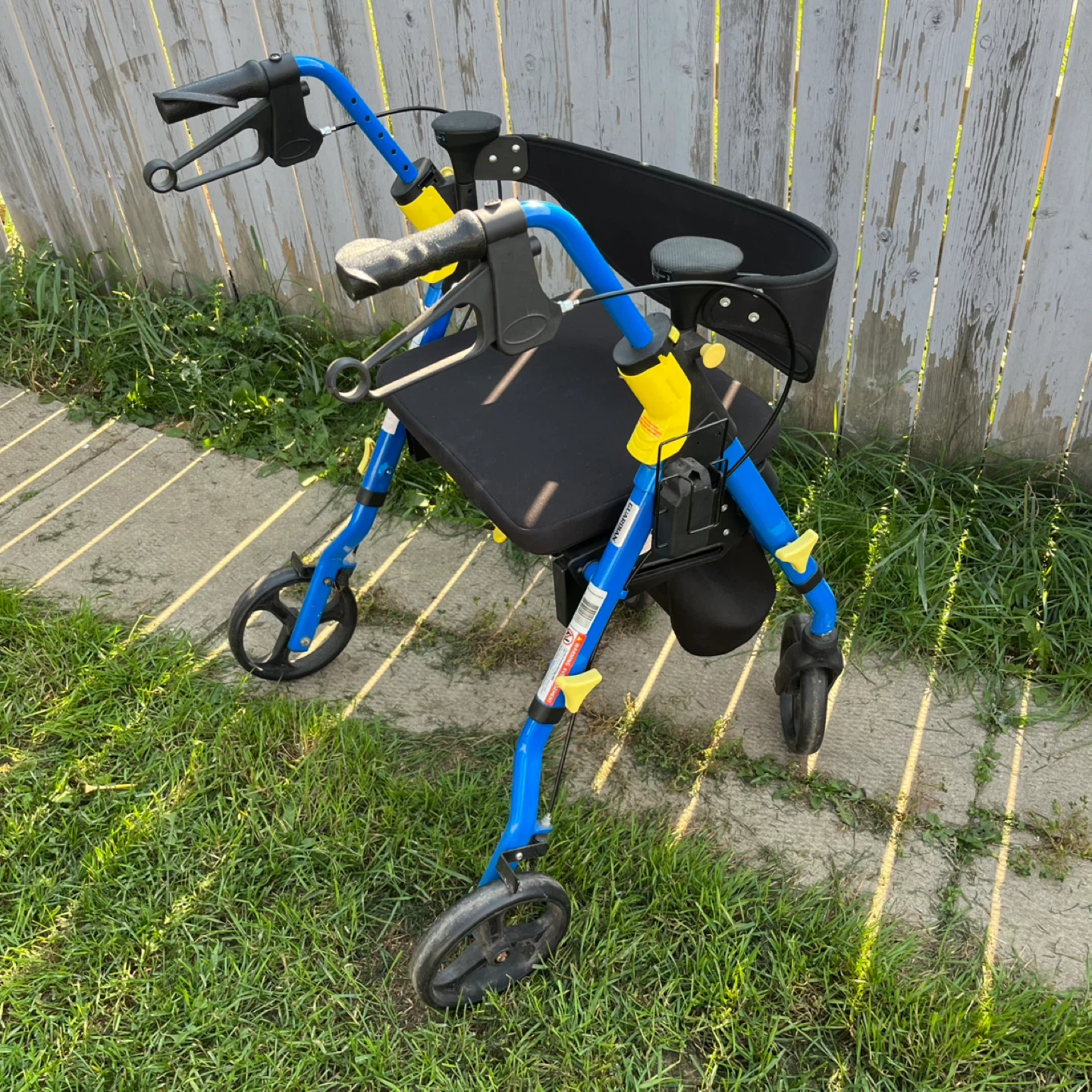 Guardian Empower Rollator Walker - photo 3
