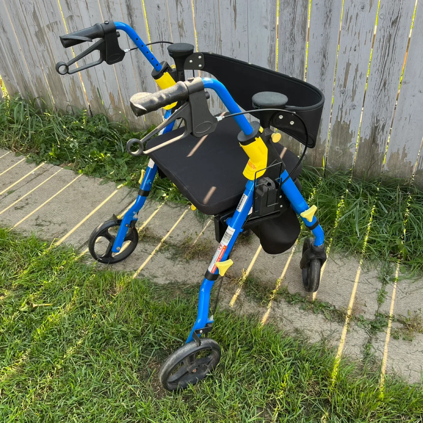 Guardian Empower Rollator Walker image indicator(3)