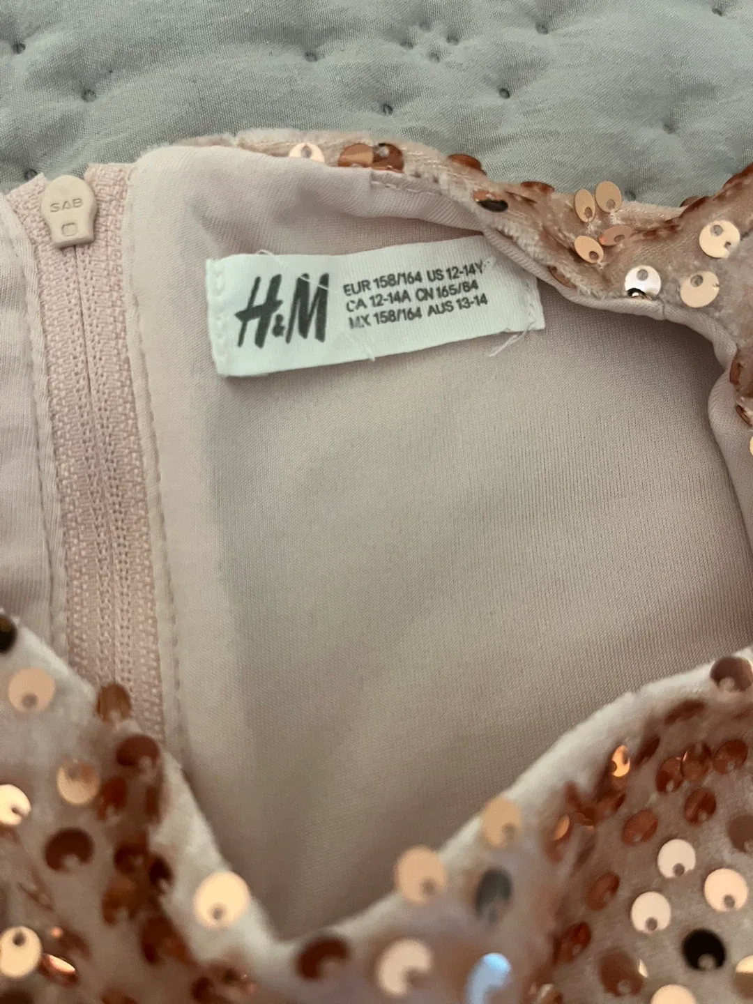 H&M Sequin Dress - Size 12-14 image indicator(3)