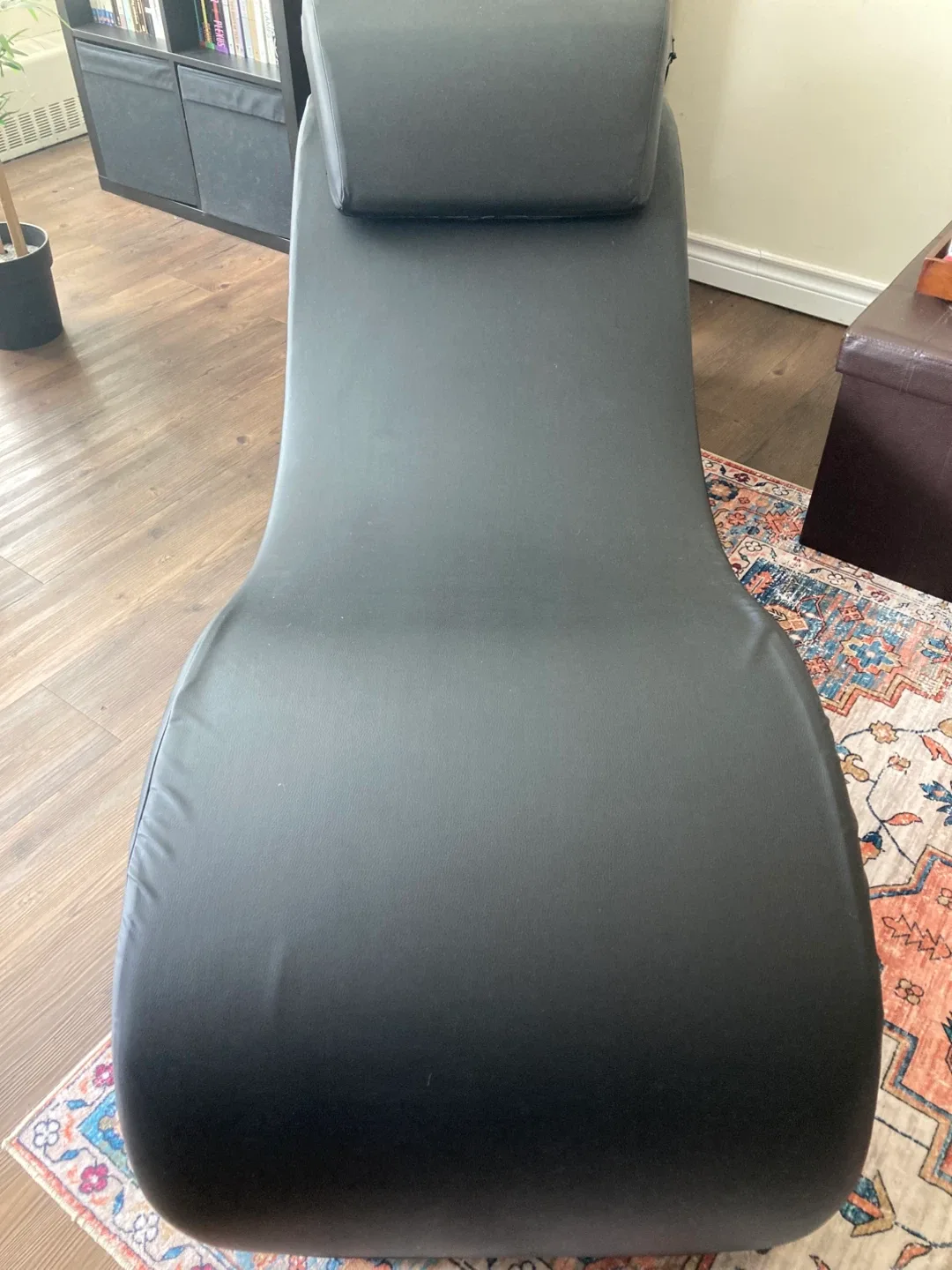 Liberator Chaise image indicator(3)