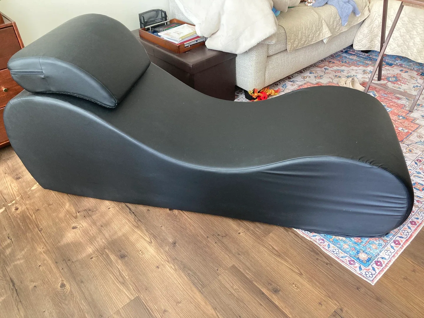 Liberator Chaise image indicator(2)