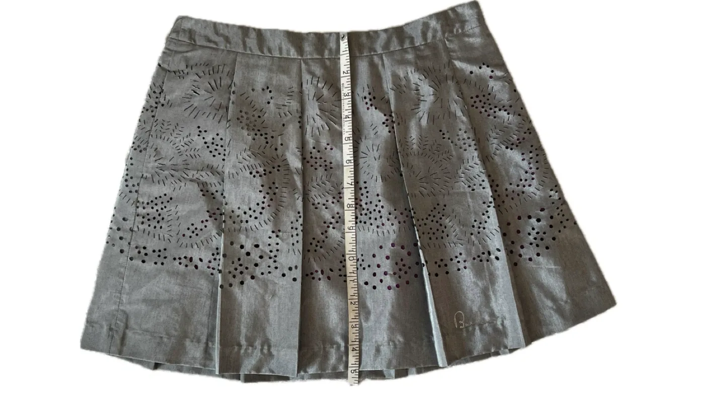 Burberry Girls Skirt 14 Youth NWT + Free Benetton — $110 image indicator(4)