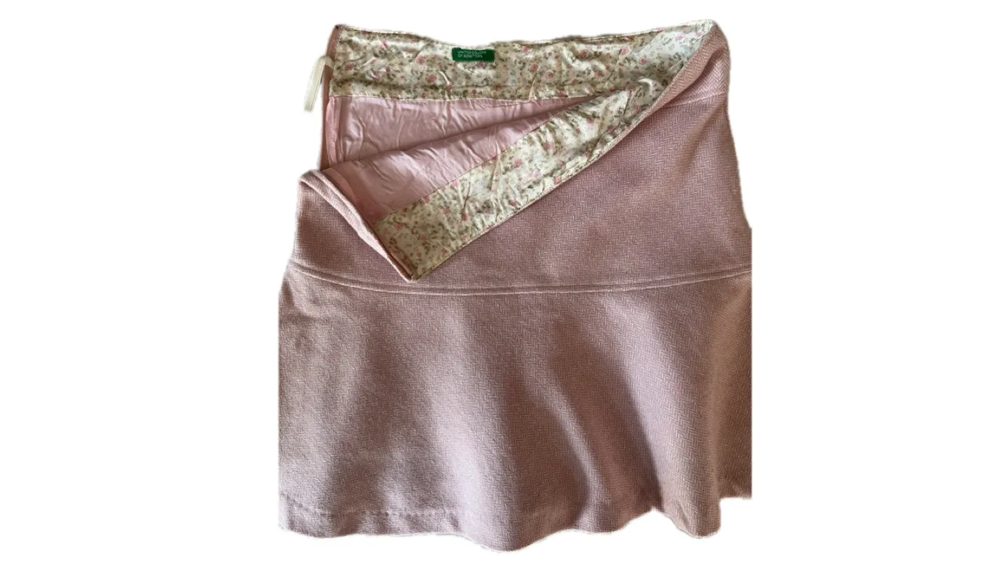 Burberry Girls Skirt 14 Youth NWT + Free Benetton — $110 image indicator(8)