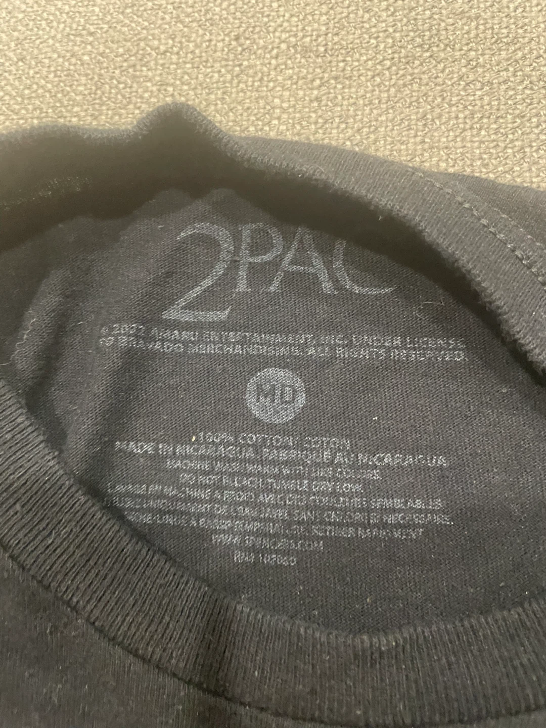 Tupac All Eyez On Me Black T-Shirt (Size MD) - photo 2