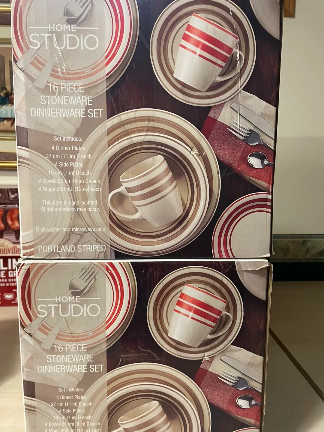 Home Studio Portland Striped 16-Piece Stoneware Dinnerware Set image indicator(4)