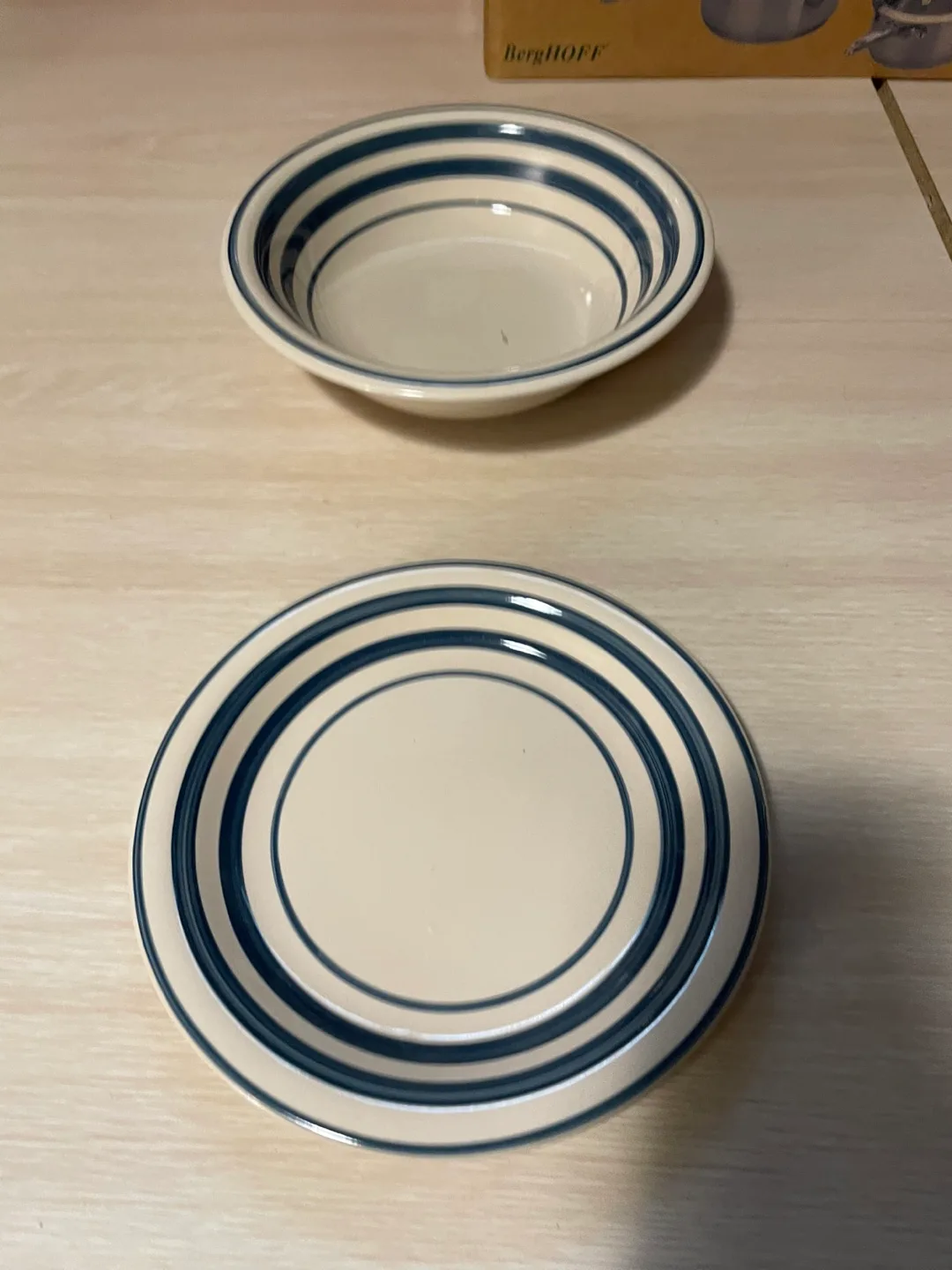 Home Studio Portland Striped 16-Piece Stoneware Dinnerware Set image indicator(2)