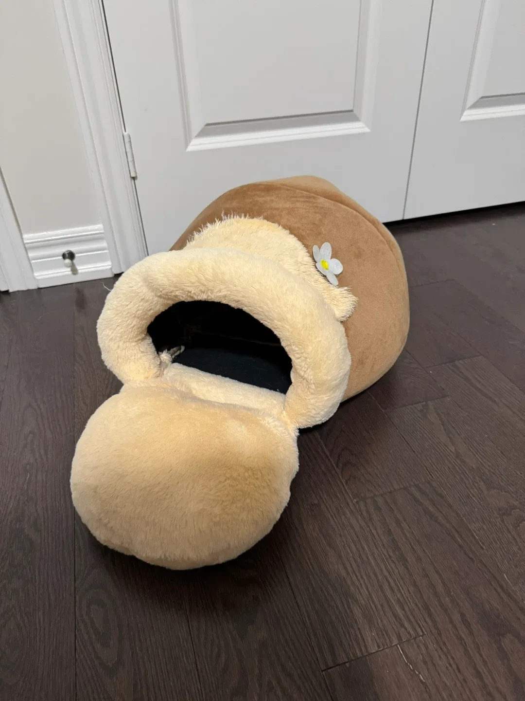 Honeypot Cat Bed image indicator(3)