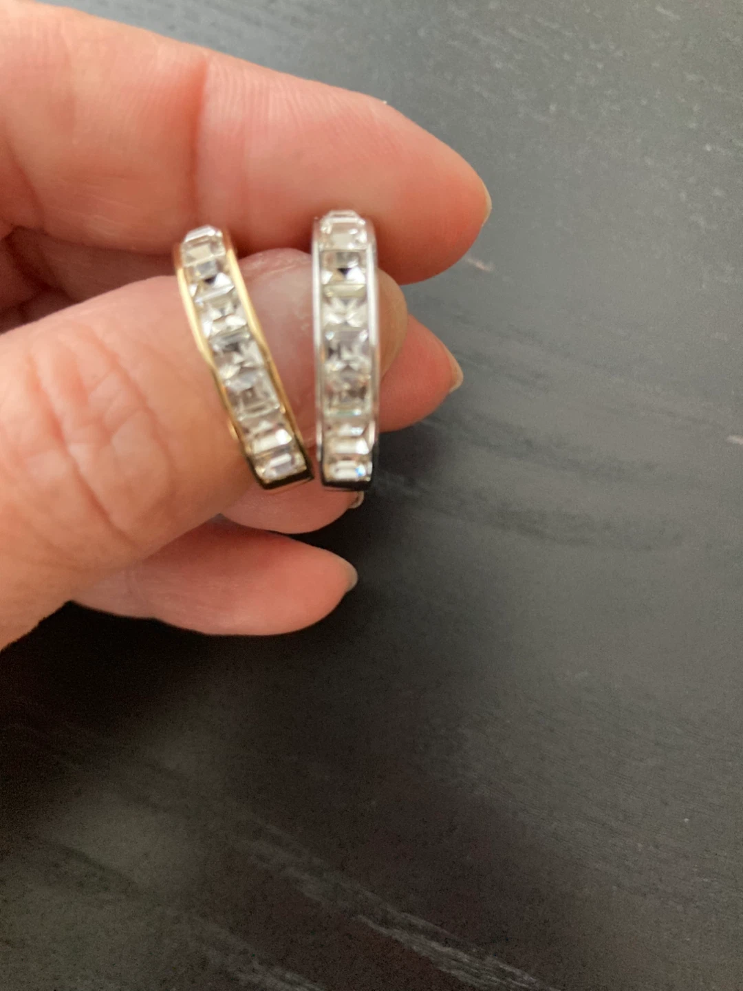 2 Swarovski Rings Size 6 ($25 each) - photo 2