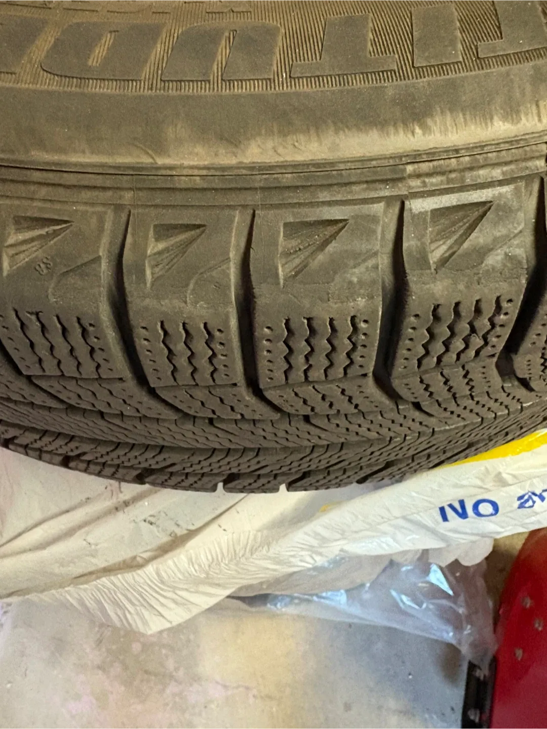 Acura Rims Michelin Tires size 225/65R17 image indicator(6)