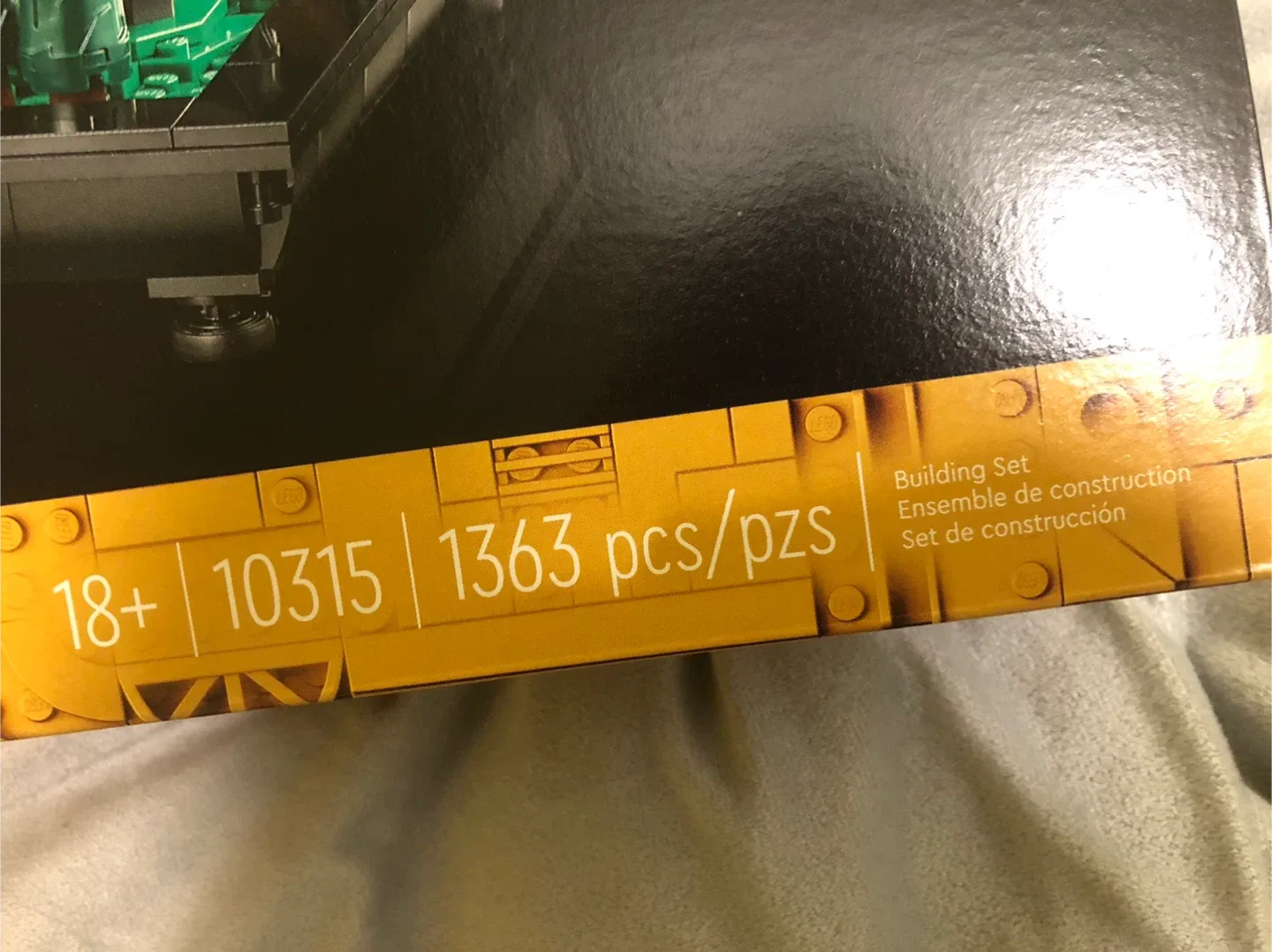 LEGO Icons Tranquil Garden 10315 - New in Box! image indicator(2)