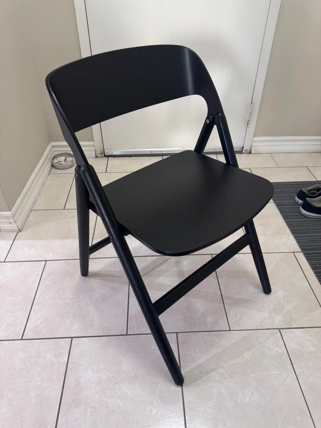 Narin Folding Chairs x4