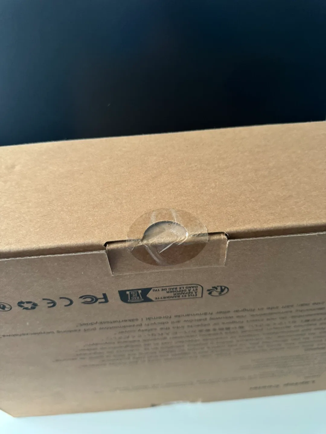 *NEW* Ilano V12 Laptop Cooler - Black RGB image indicator(3)