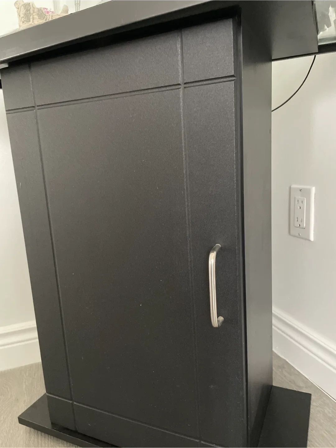 Fish Tank with Stand pls read description image indicator(7)