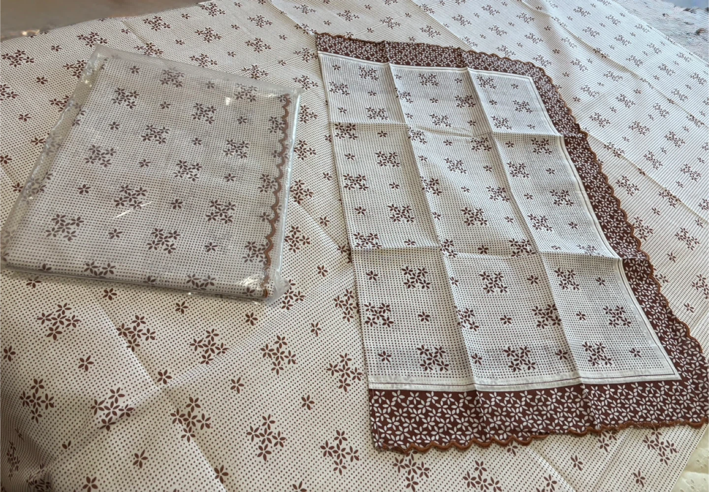 Bedsheets 88” x 50” - photo 2