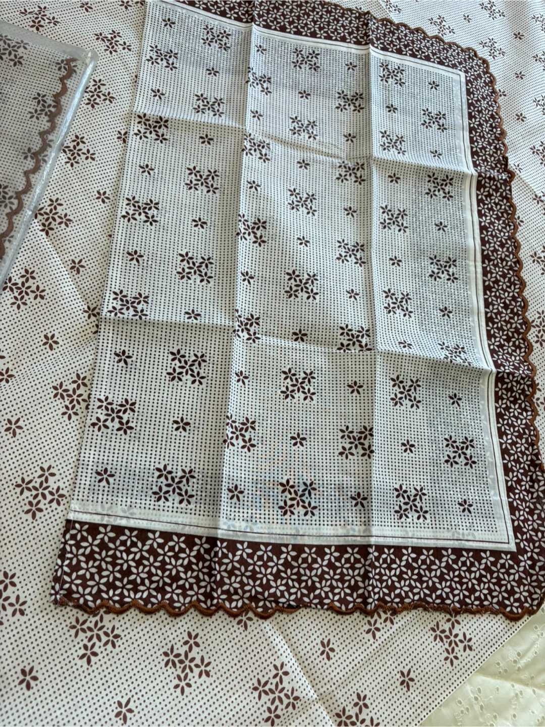 Bedsheets 88” x 50” - photo 4