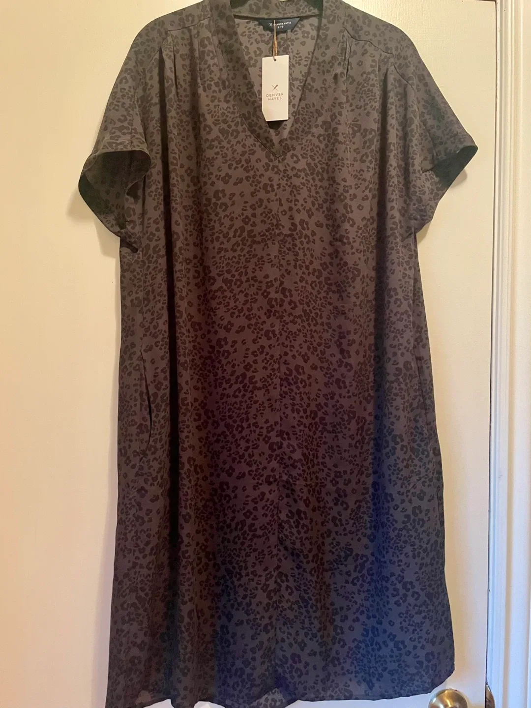 Denver Hayes Leopard Print Dress - Size L thumbnail