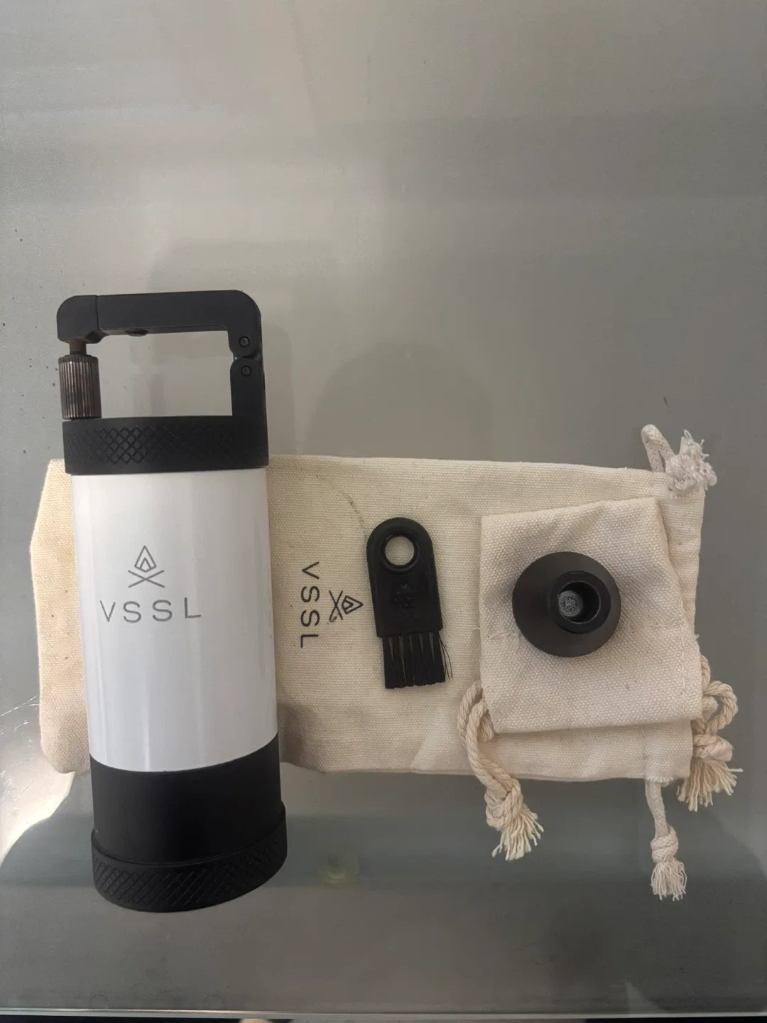 VSSL Java Hand Coffee Grinder - White image indicator(2)