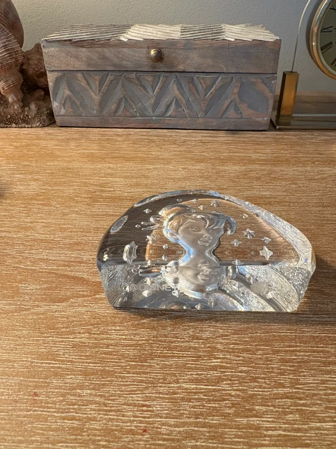 Disney Tinkerbell Glass paperweight image indicator(3)