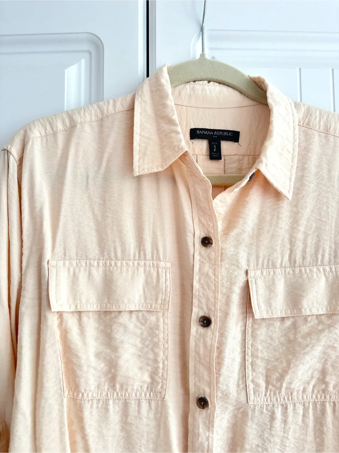 Banana Republic Petite Shirt - Size S image indicator(3)