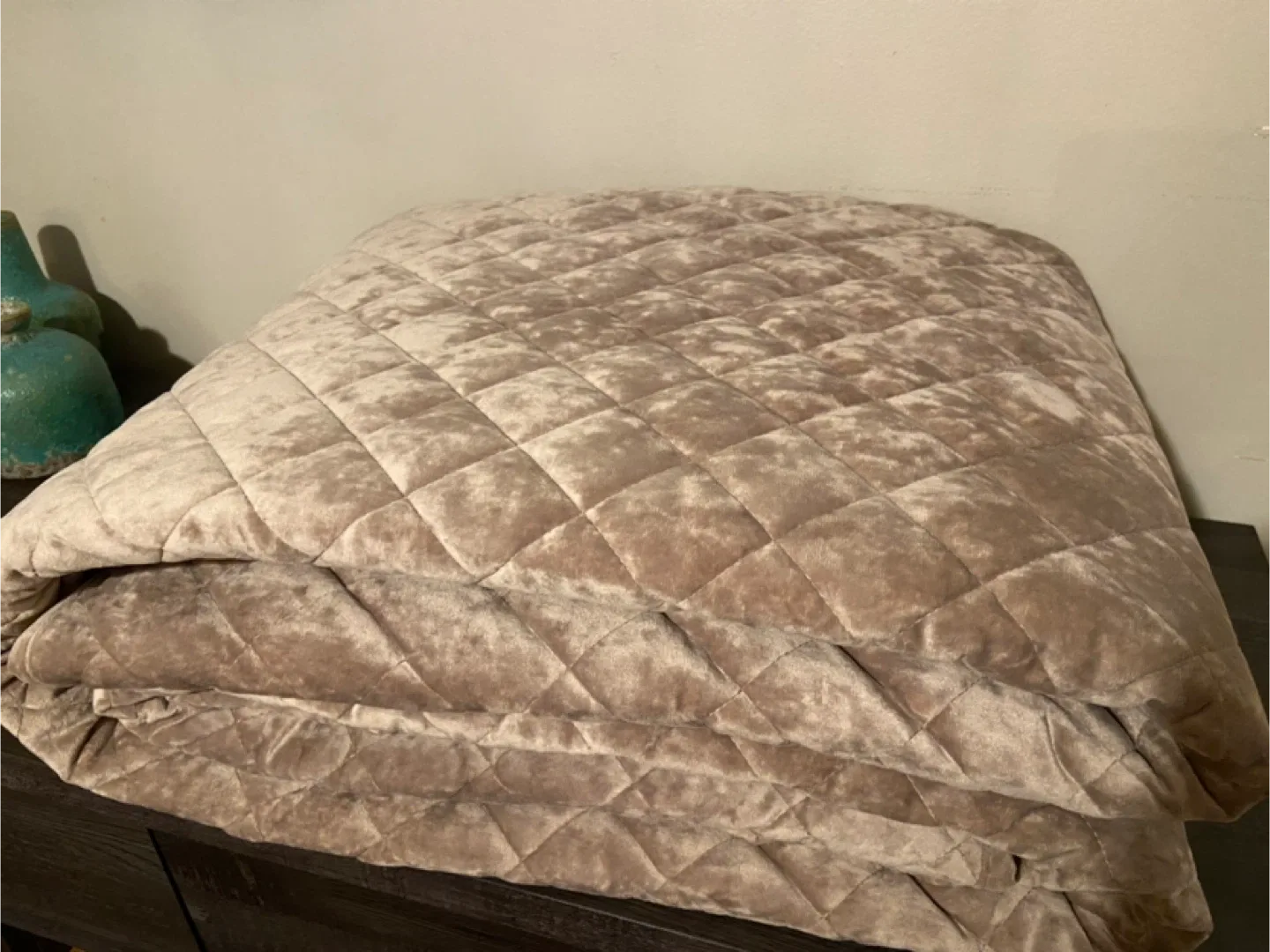 New Threshold King Luxe Diamond Stitch Velvet Quilt image indicator(4)