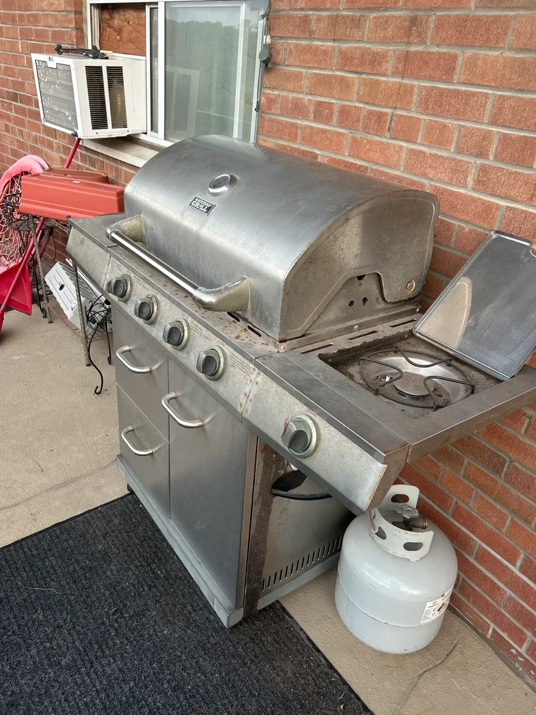 Backyard Grill BBQ - Used Condition image indicator(2)
