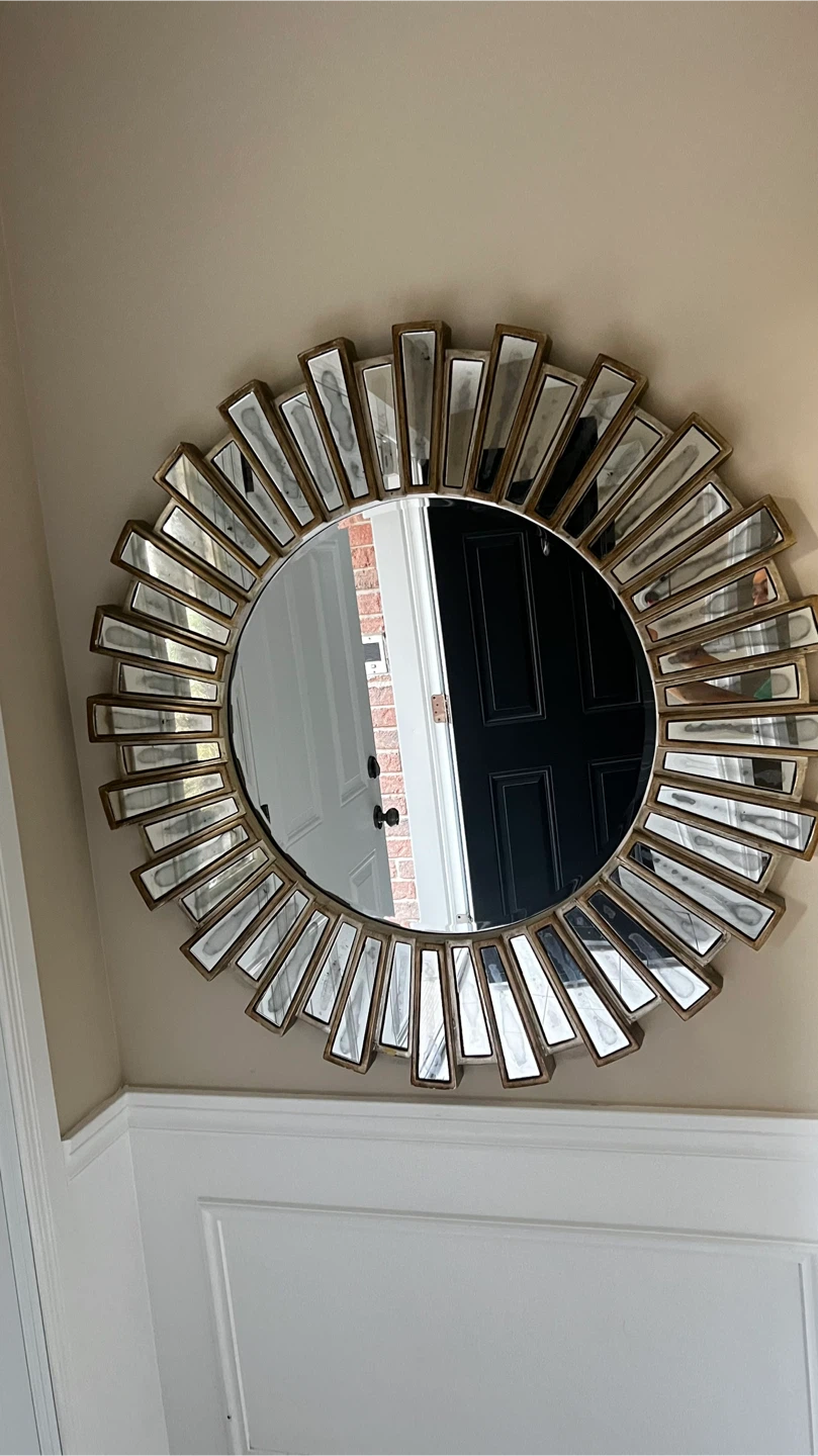 Round Sunburst Mirror - photo 2