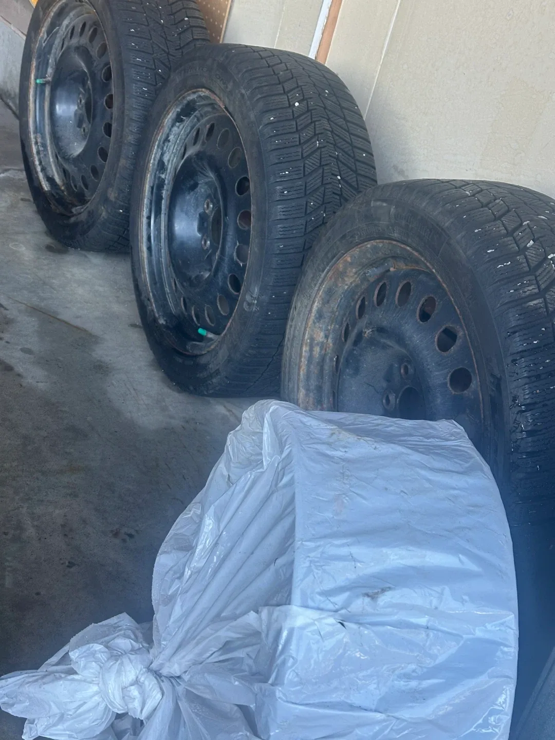 Continental WinterContact Tires 225/45 R17 image indicator(2)