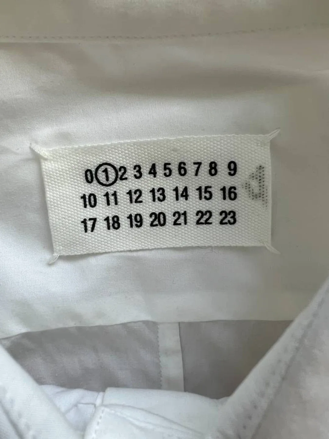 Maison Martin Margiela White Pleated Button Up Dress Shirt - 42 image indicator(4)
