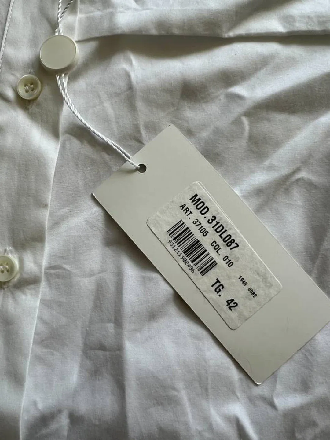Maison Martin Margiela White Pleated Button Up Dress Shirt - 42 image indicator(3)