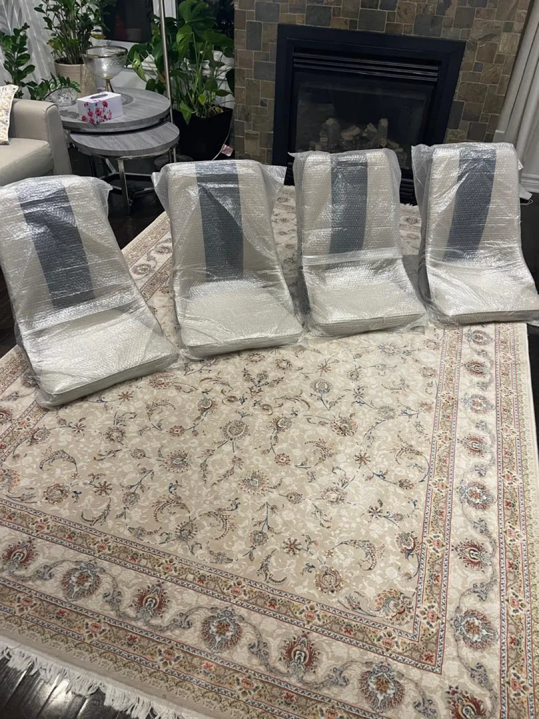 Dining Chairs - Set of 6 image indicator(4)