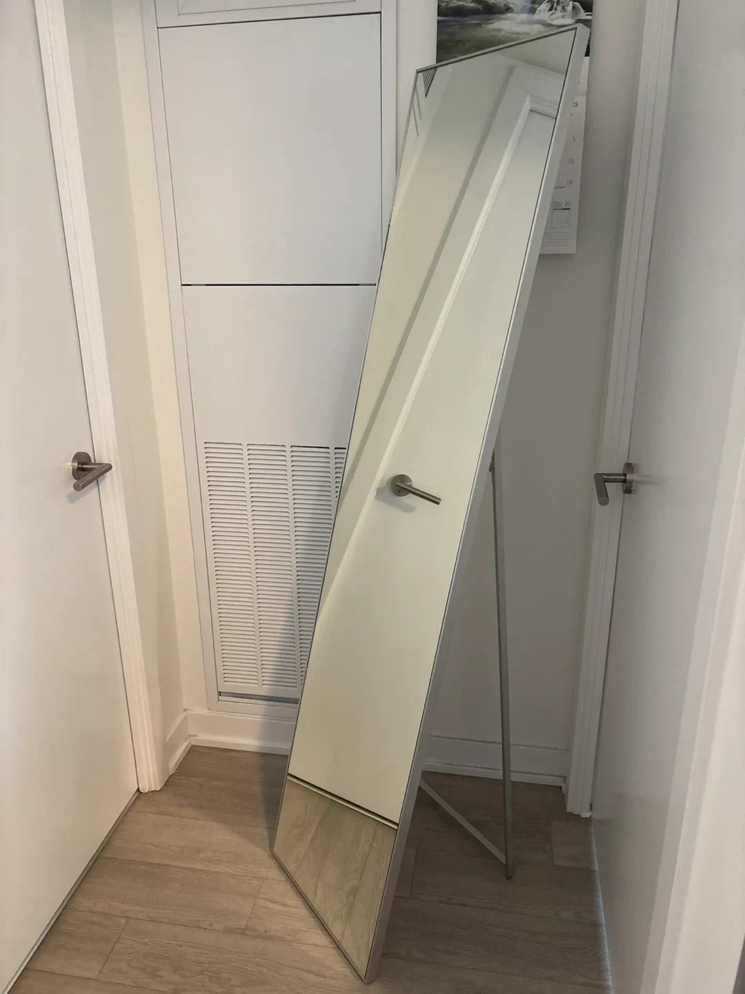 Full Length Mirror with Stand thumbnail