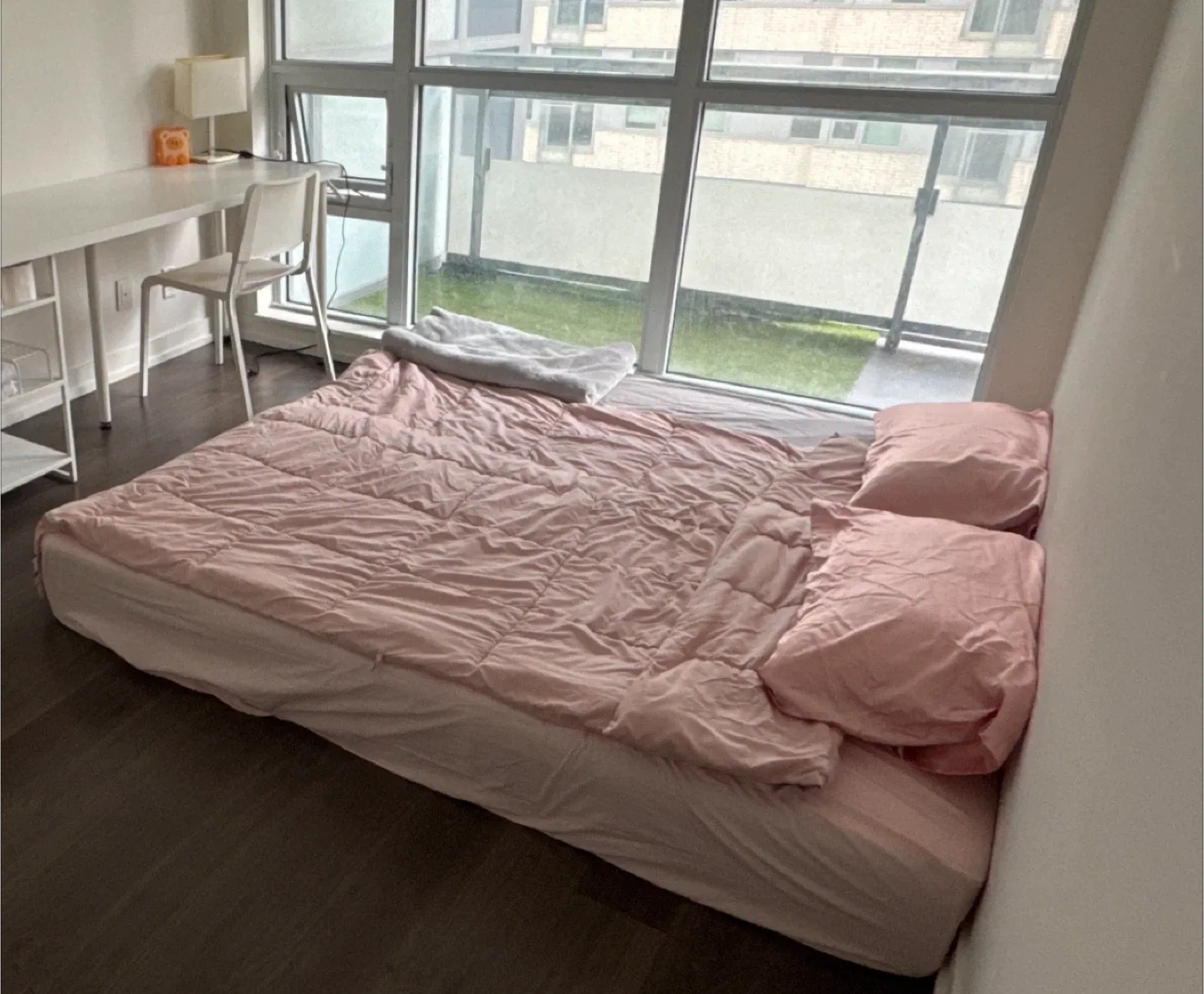 Queen size Pink Bedding blanket thumbnail