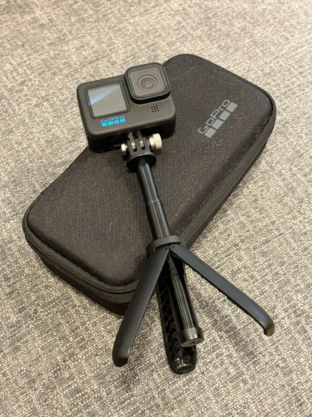 GoPro HERO11 Black Bundle image indicator(2)