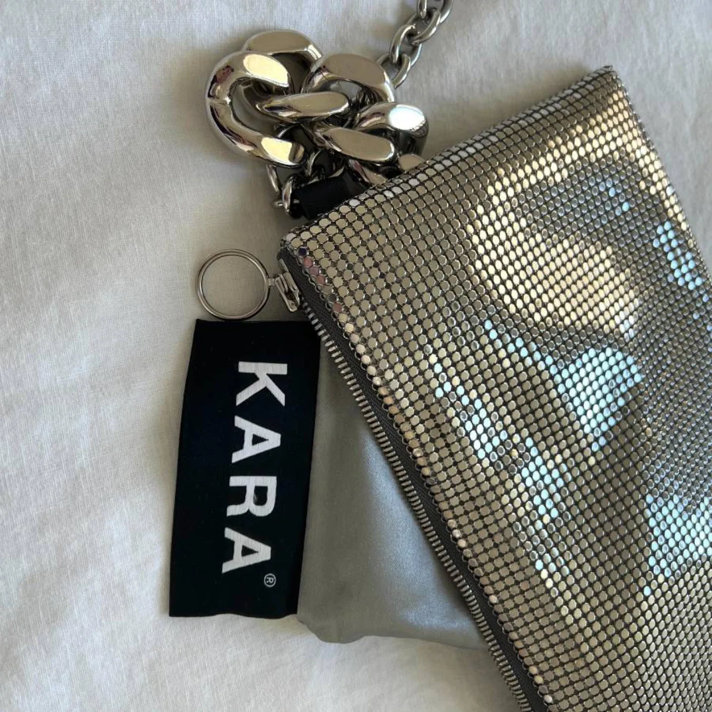KARA Silver Chainmail Crossbody Purse image indicator(4)