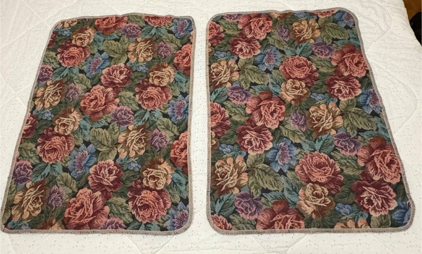 Vintage Chair Tapestry Design Covers