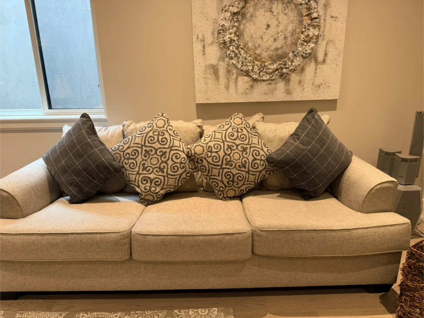 Sofa with Decorative Throw Pillows - Set of 4 image indicator(4)