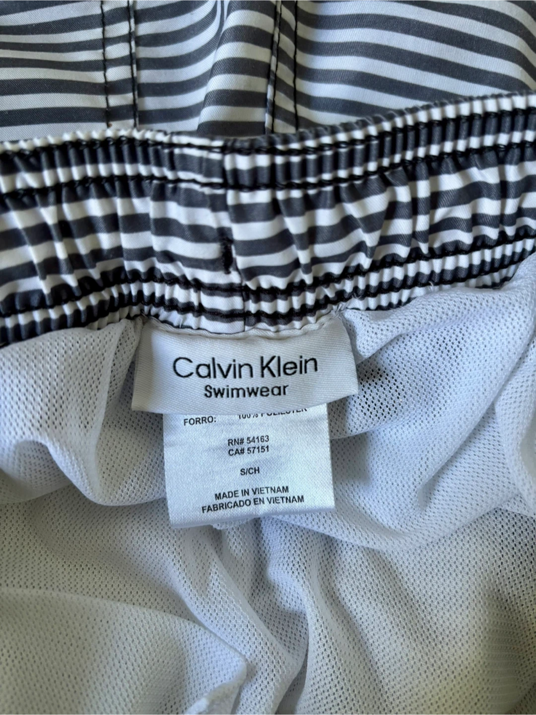 Calvin Klein Swim Shorts - Size S - photo 3