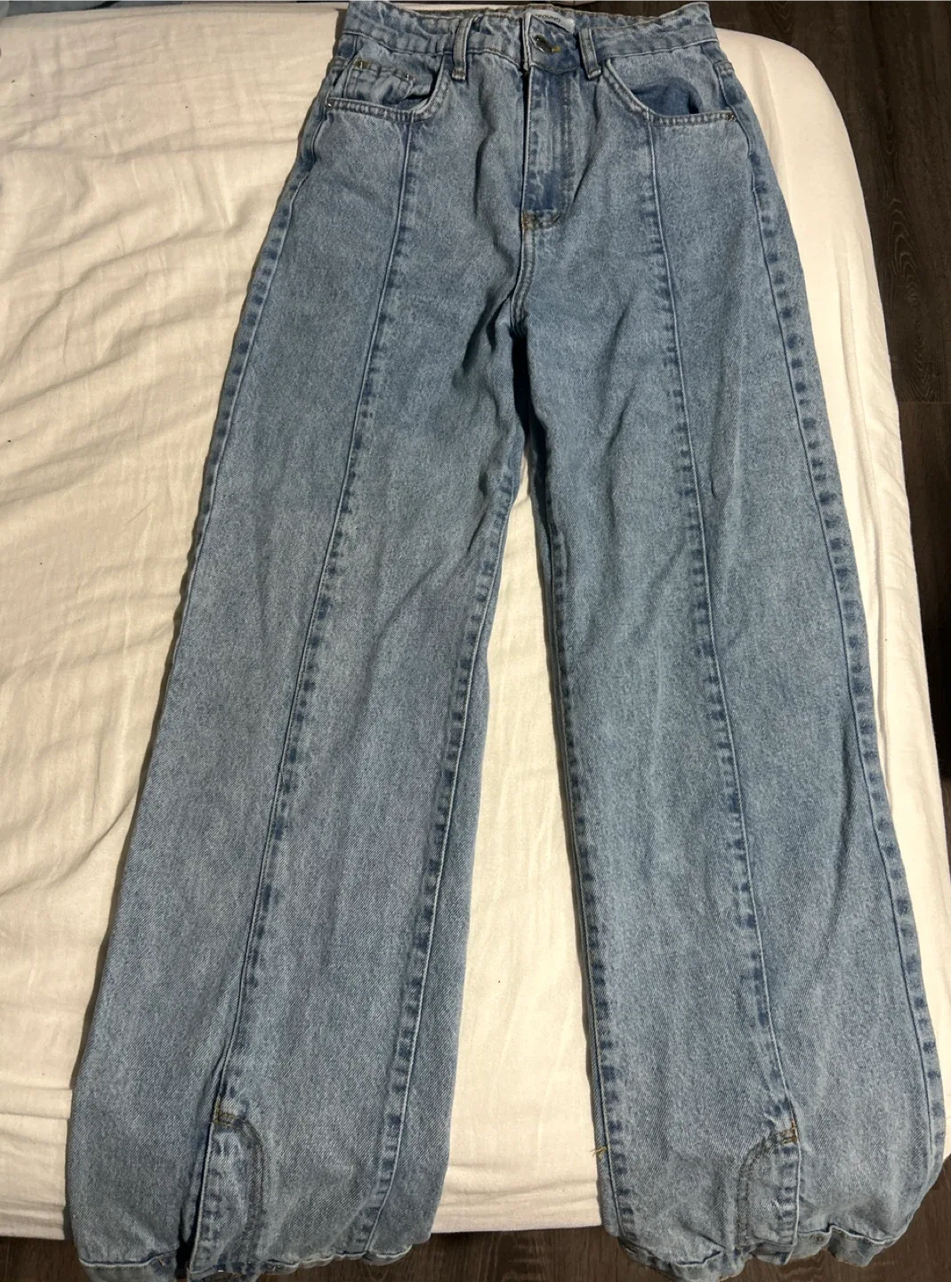 NOTFOUND Light Wash Wide Leg Jeans