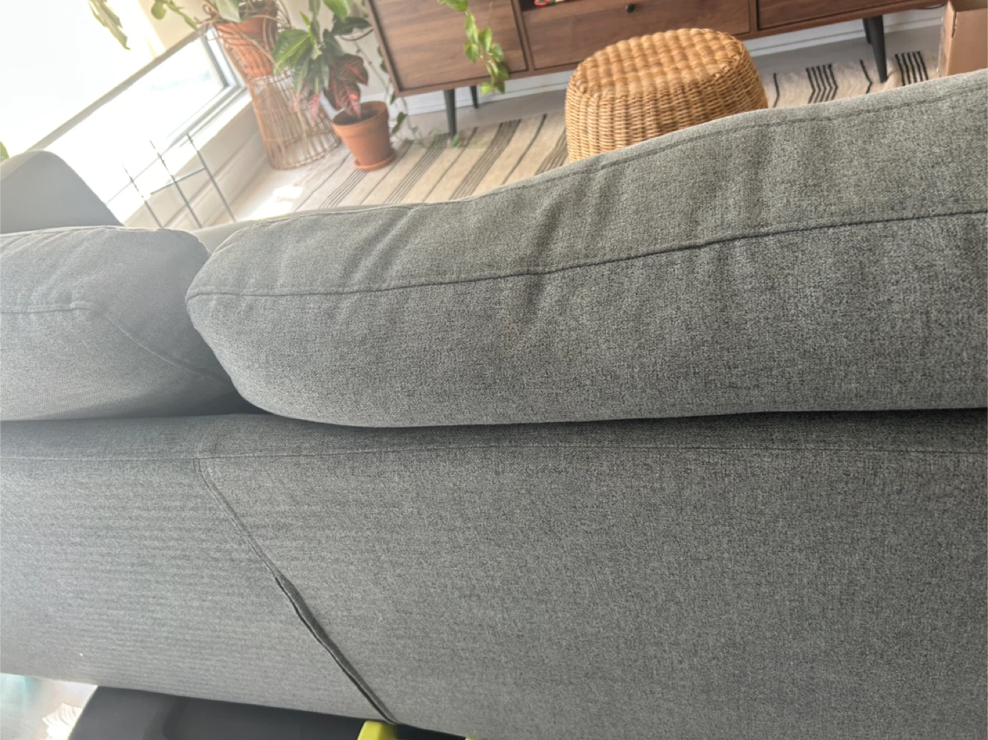 Structube Falcon 3 Seater - photo 3